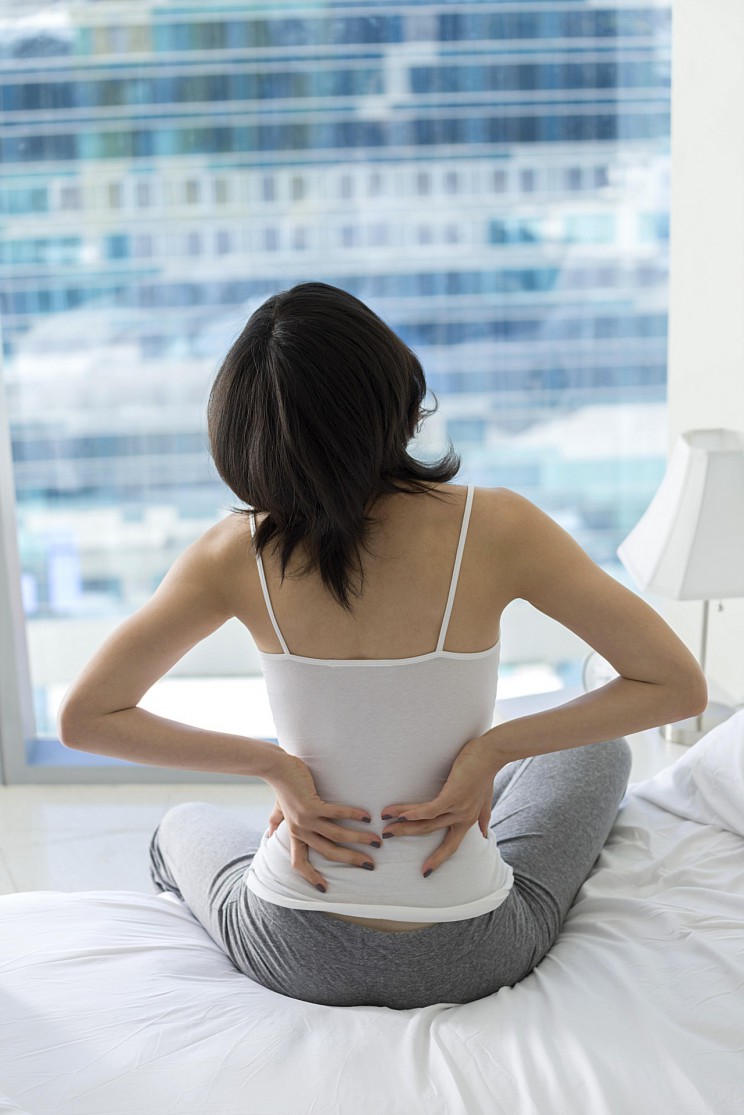 how to relieve back pain at home